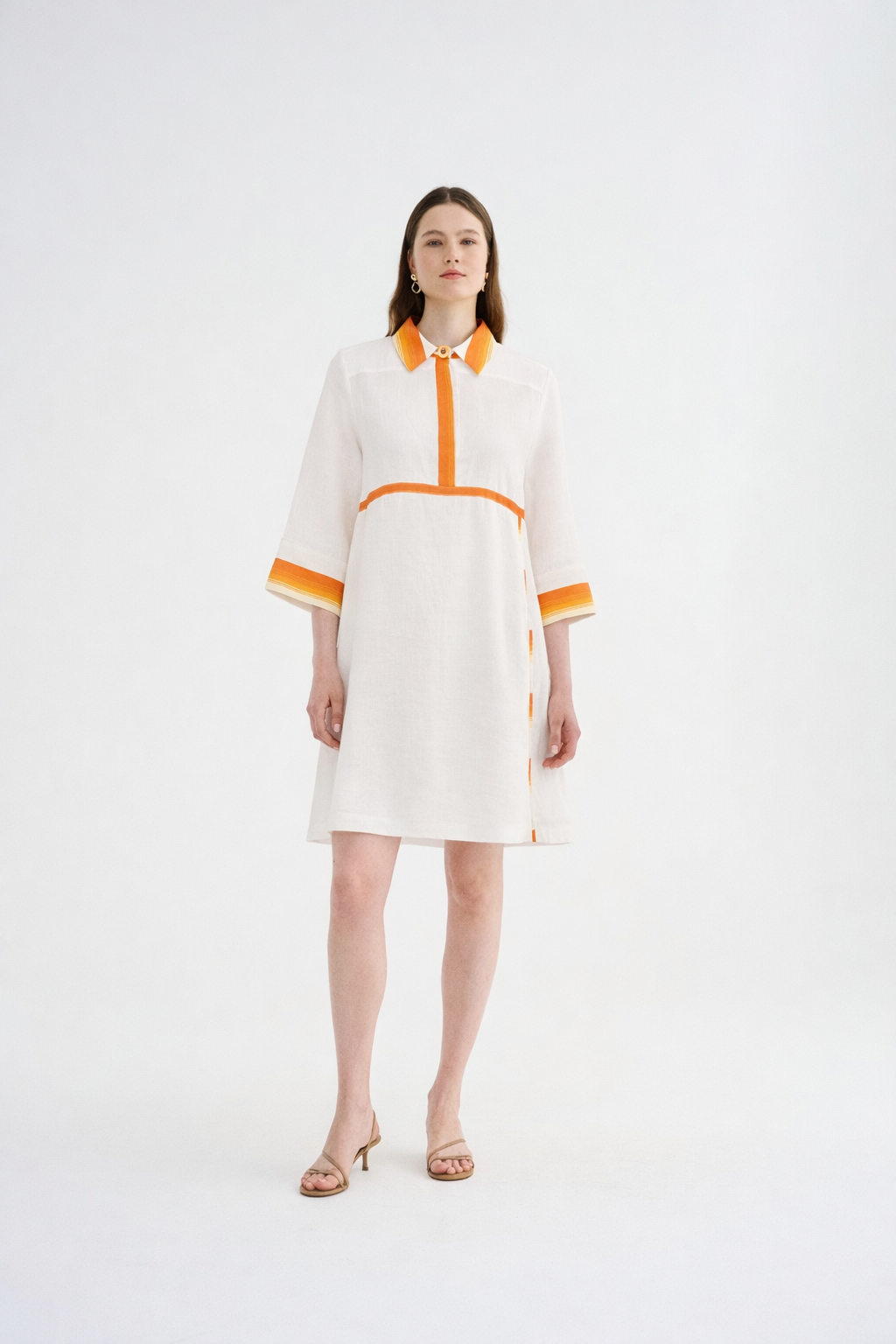 Kutnu Detaylı Polo Yaka Keten Elbise