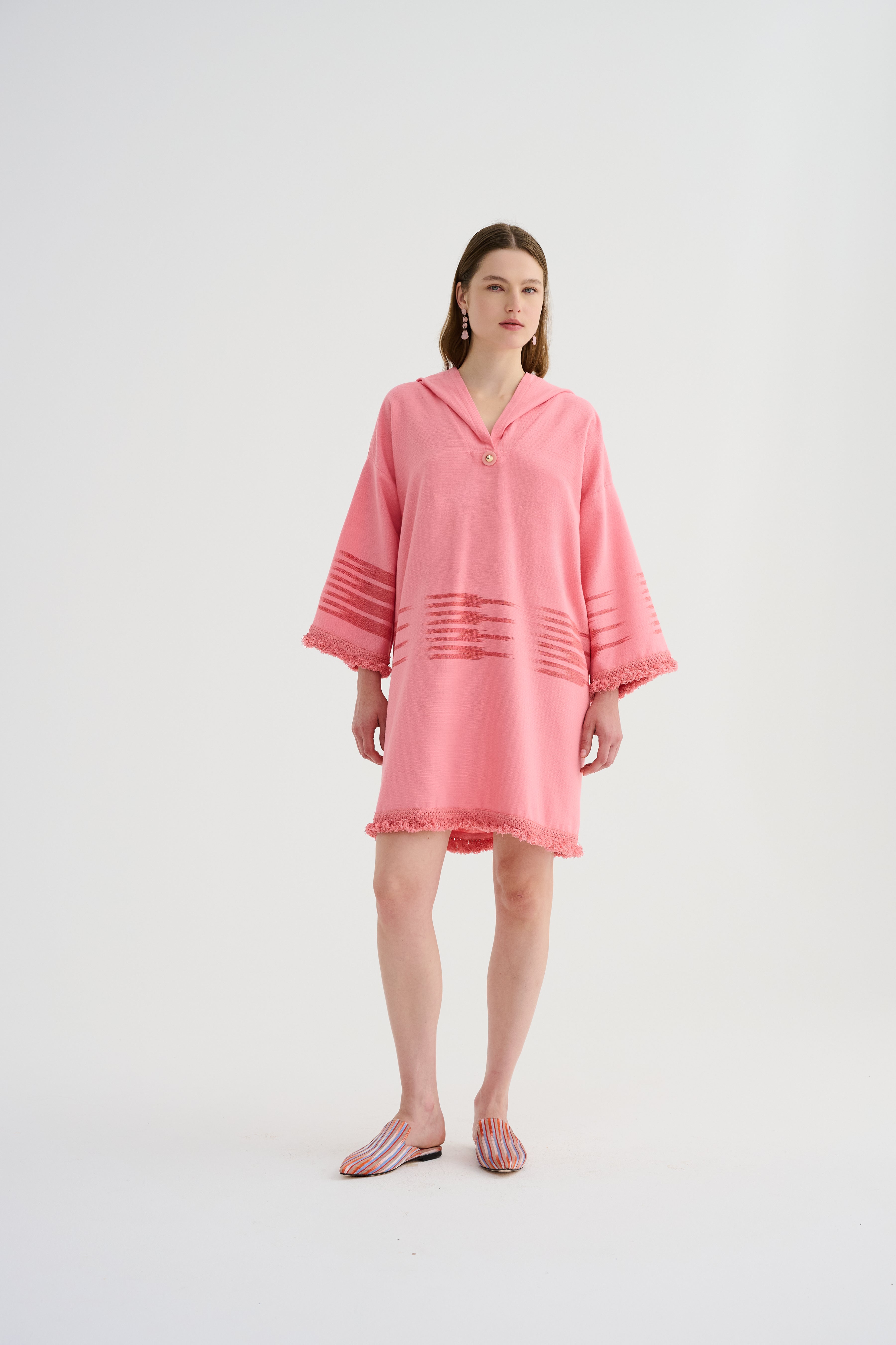 Kapüşonlu Peştemal Mini Pembe Elbise