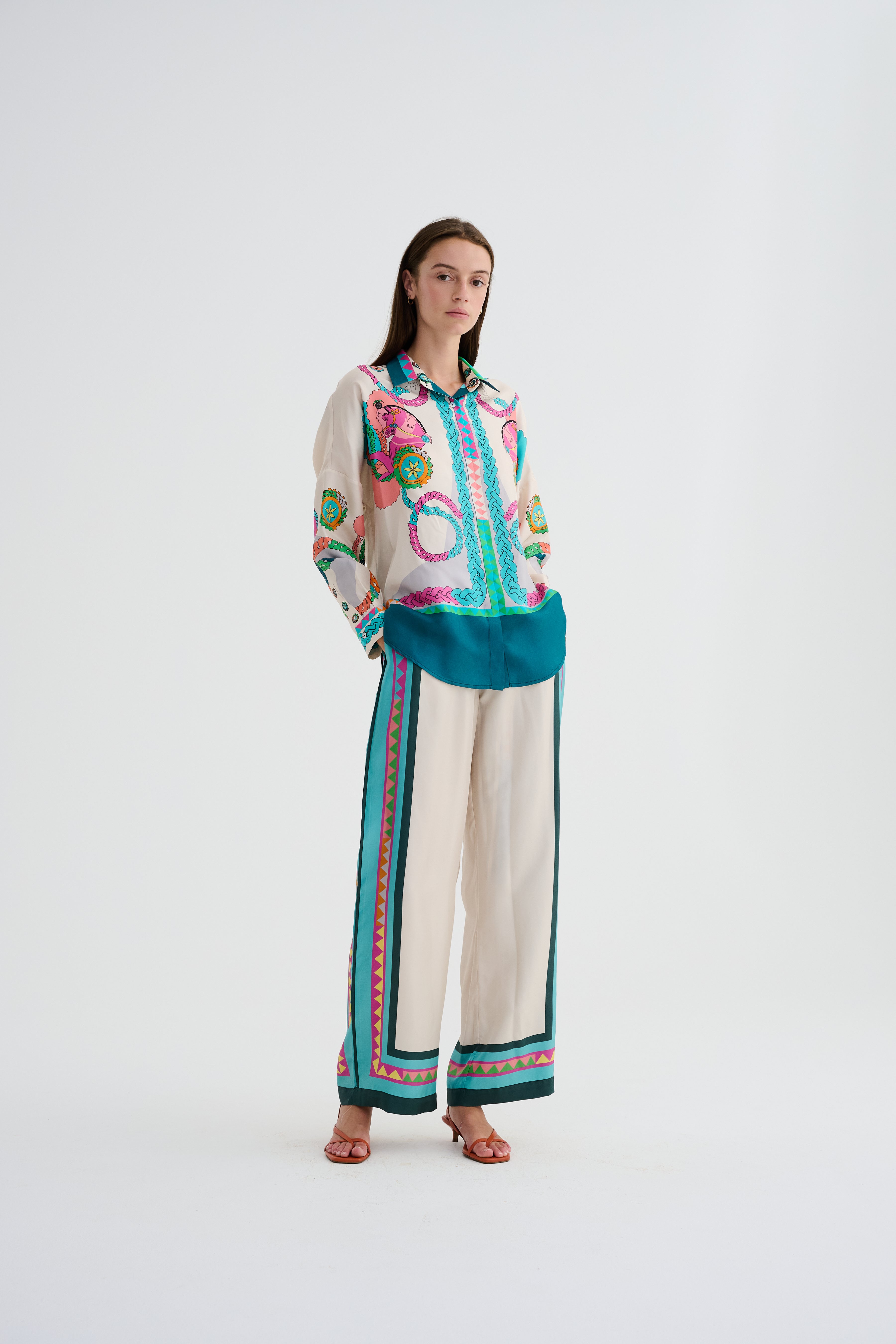 Zeugma Desenli Oversize İpek Gömlek