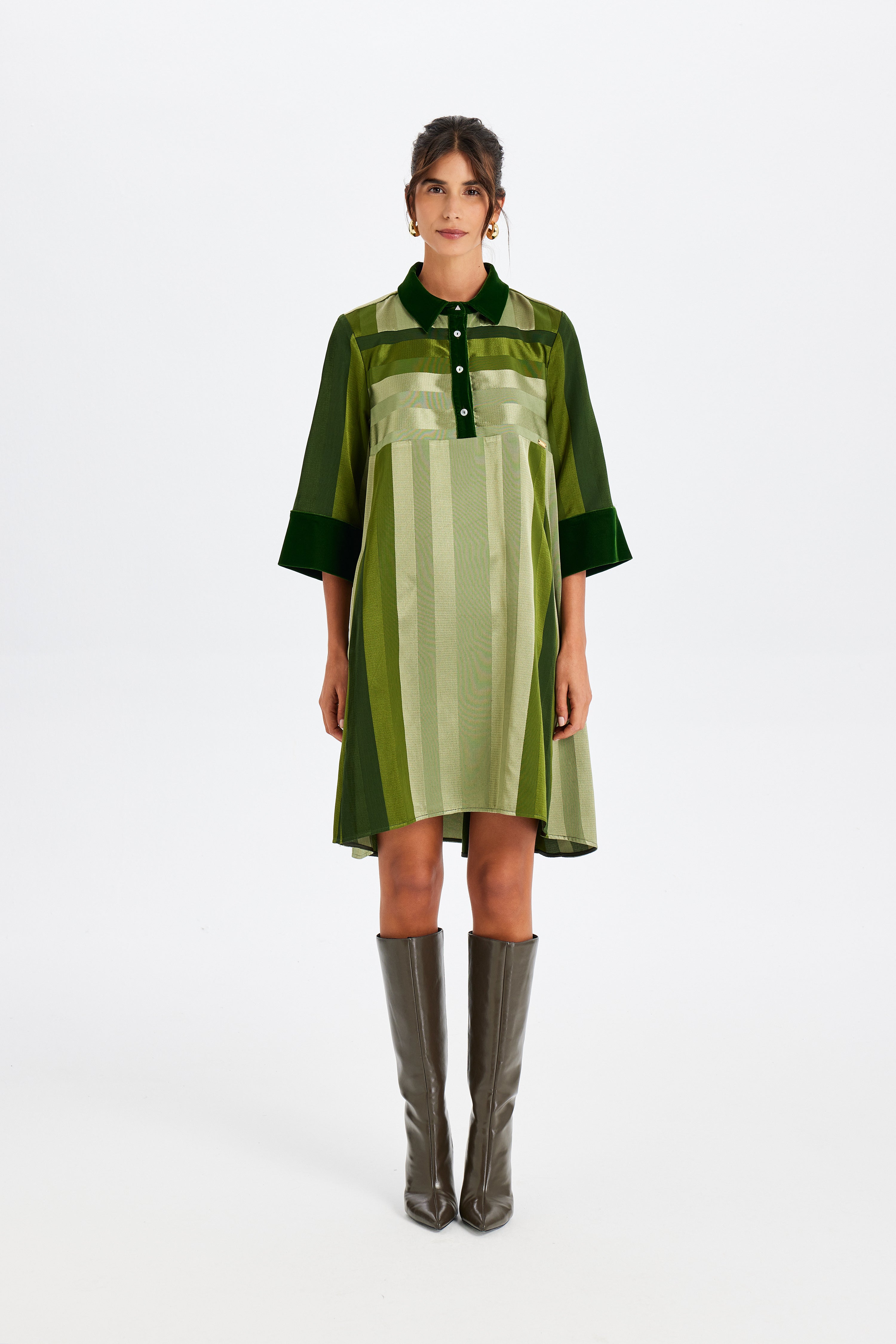 Kadife Detaylı Polo Yaka Kutnu Yeşil Elbise