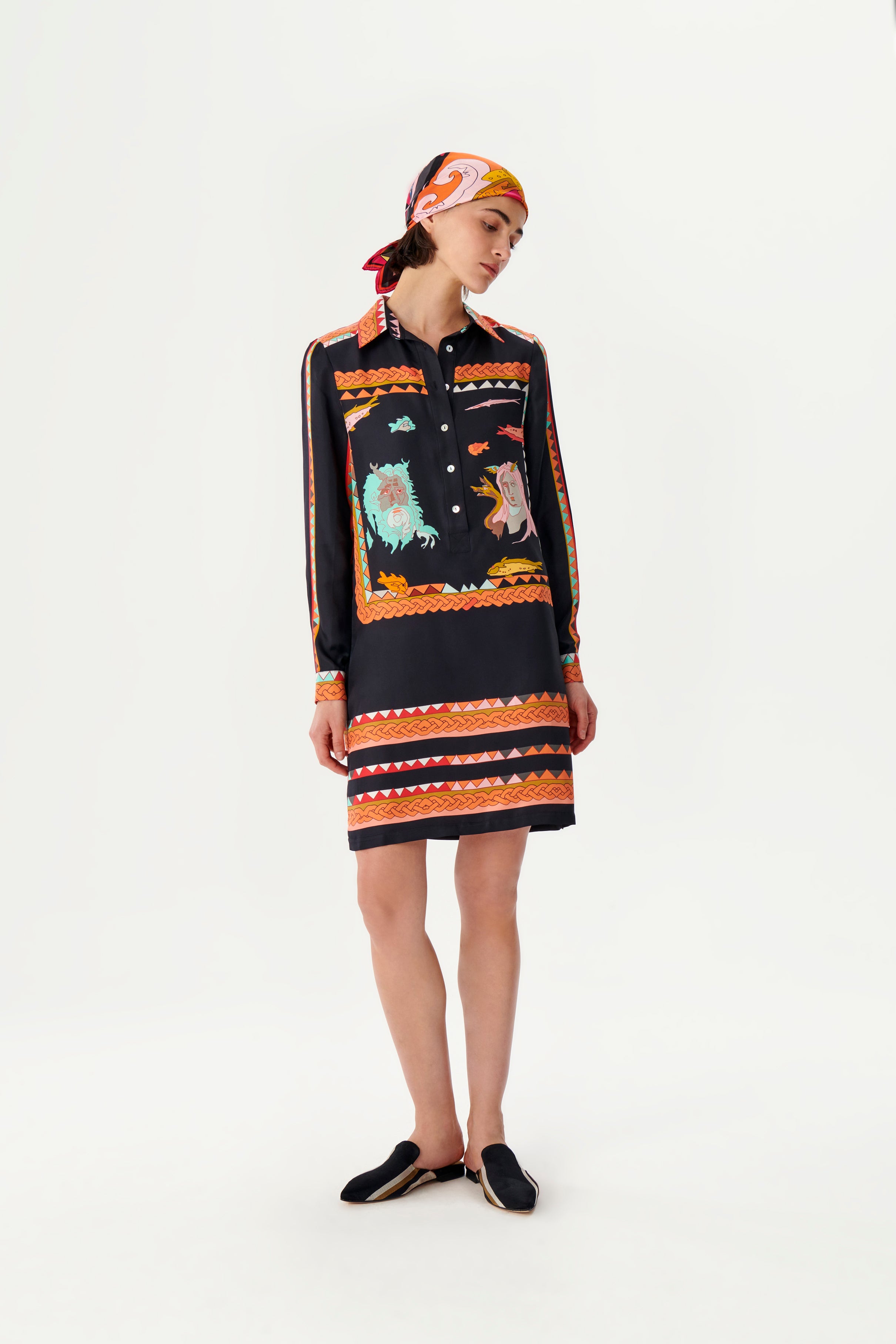 Zeugma Yüzler Desenli Kısa İpek Gömlek Elbise