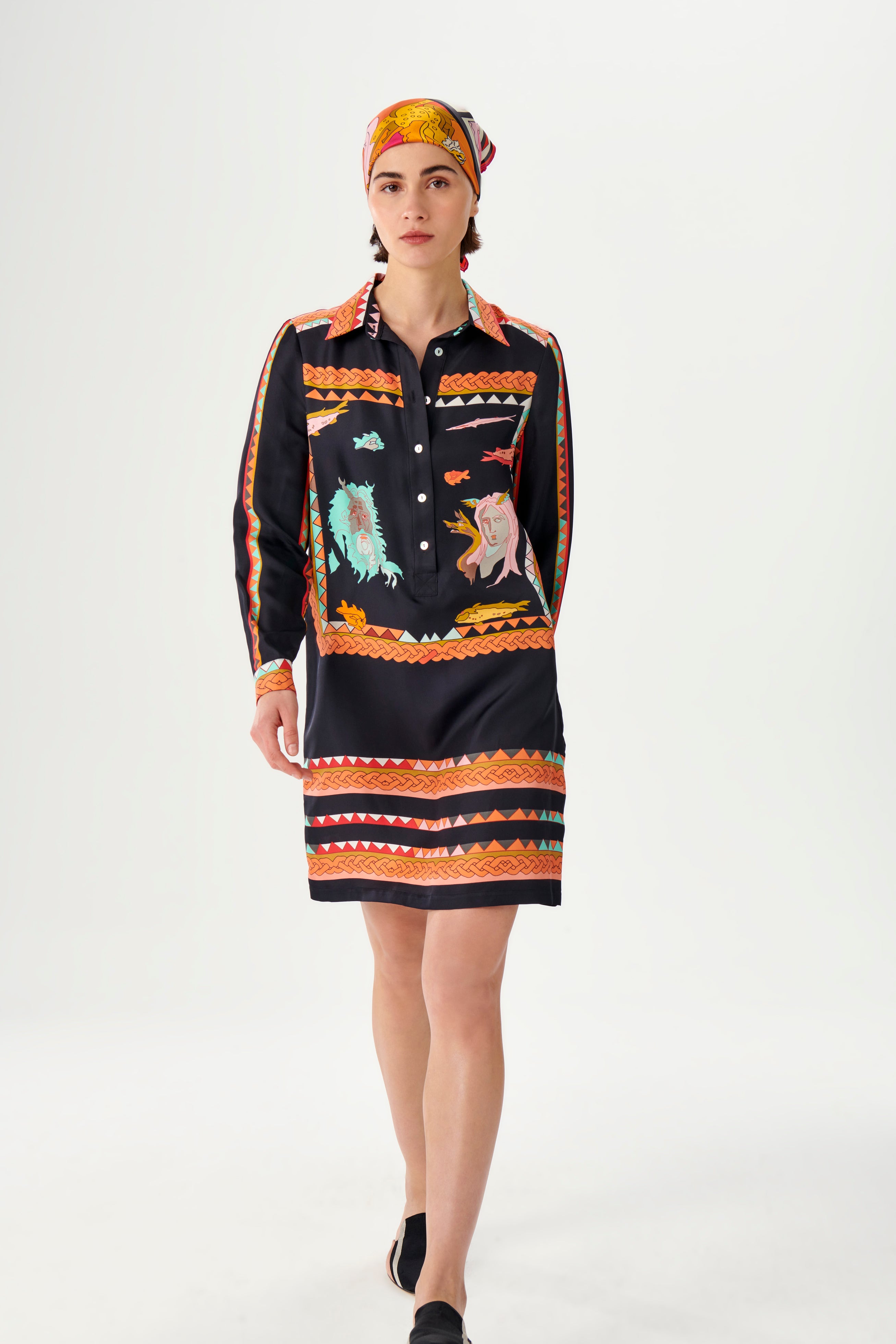 Zeugma Yüzler Desenli Kısa İpek Gömlek Elbise