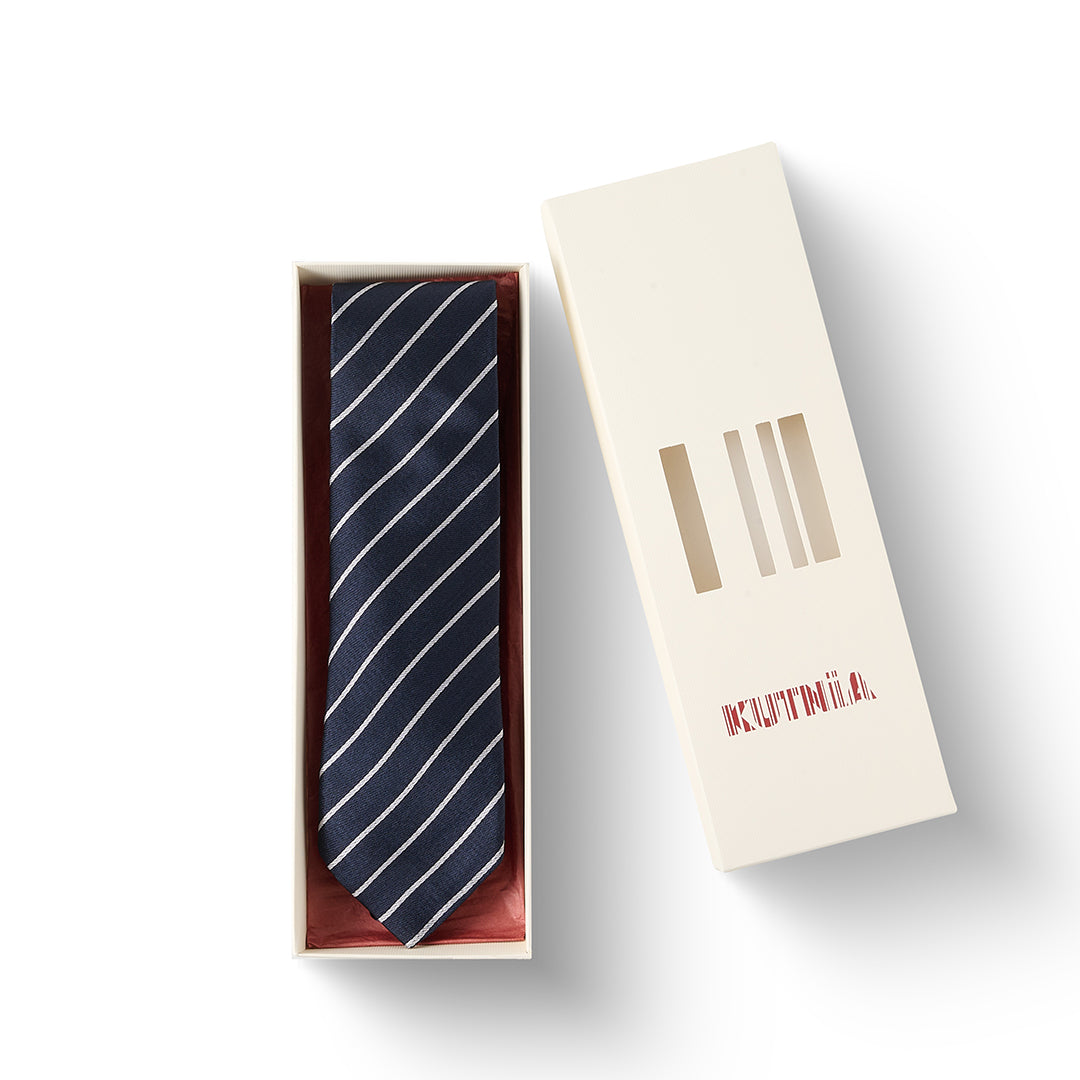Kutnu Tie and Handkerchief Set