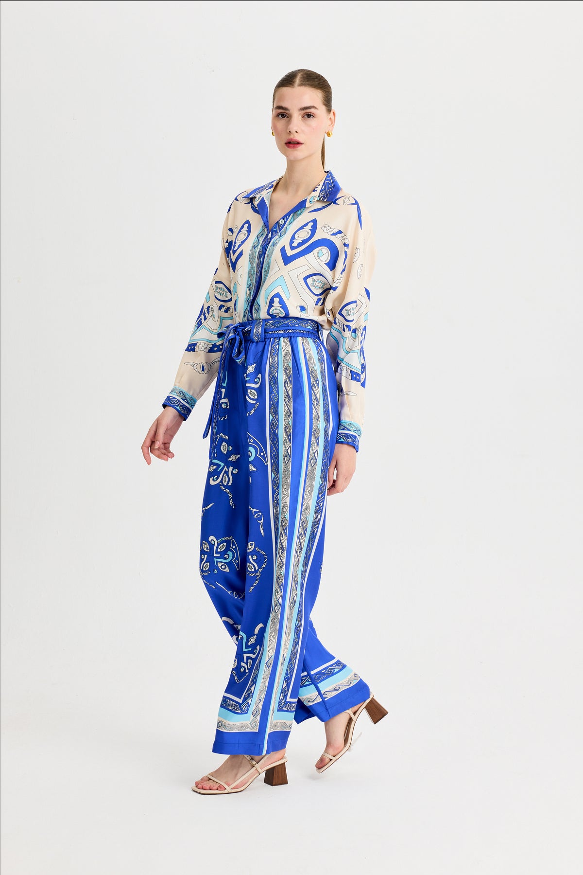 Zeugma Silk Blue Trousers with Belt