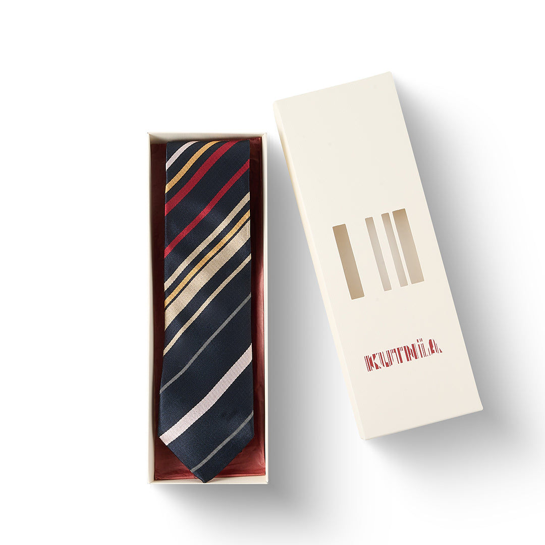 Kutnu Tie and Handkerchief Set